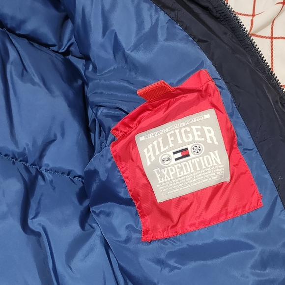 Tommy hilfiger puffer jacket - Picture 8 of 9